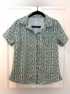Cinch Blue and Green Geometric ArenaFlex Short Sleeve Button-Down Shirt